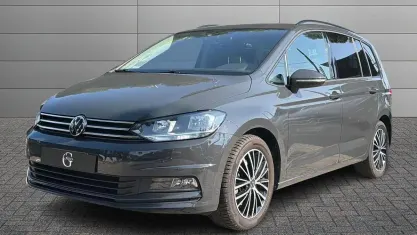Usata VW Touran Business 150 CV (110 kW) 2021 Gray Monovolume