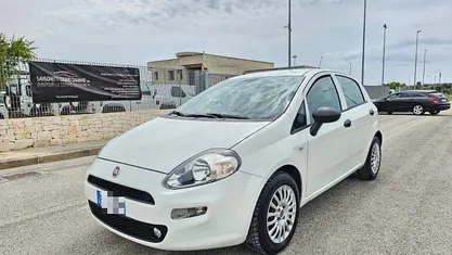 Bianco Usata 2019 Fiat Punto Easy Due volumi | 6000 € (Ottimo prezzo)