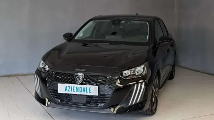 Usata Peugeot 208 Allure 101 CV (74 kW) 2025 Nero Utilitaria