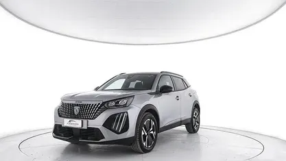 Usata Peugeot 2008 Allure 101 CV (74 kW) 2025 Grigio SUV