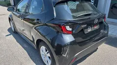 Opera black Nuova 2025 Mazda 2 Center-Line Tre volumi | 18.400 € (Ottimo prezzo)