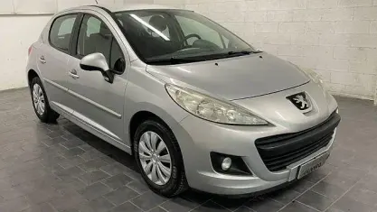 Usata Peugeot 207 68 CV (50 kW) 2014 Grigio Cabrio