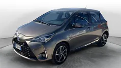 Grigio Usata 2017 Toyota Yaris Hybrid Style Due volumi | 13.500 € (Buon prezzo)