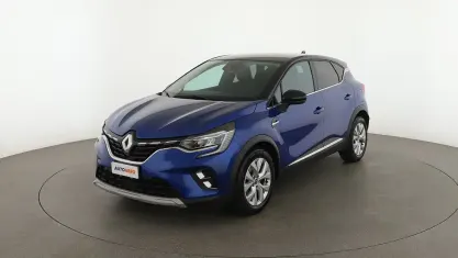 Second-hand Renault Captur Intens 158 CP (116 kW) 2021 Albastru SUV