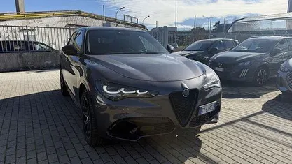 Usata Alfa Romeo Stelvio Veloce 209 CV (153 kW) 2025 SUV