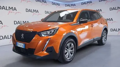 Usata Peugeot 2008 Active 102 CV (75 kW) 2023 SUV