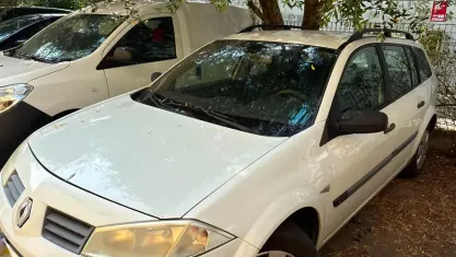 Usata Renault Mégane GrandTour 106 CV (77 kW) 2006 Bianco Station wagon