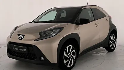 Usata 2023 Toyota Aygo X Trend SUV | 16.900 € (Buon prezzo)