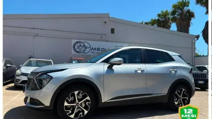 Usata Kia Sportage Style 180 CV (132 kW) 2022 Grigio SUV