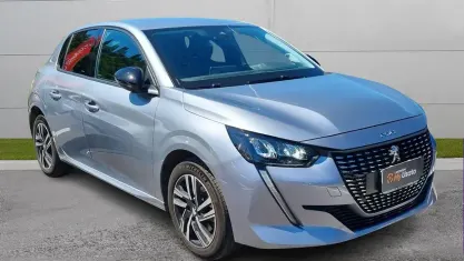 Occasion Peugeot 208 Allure 101 PK (74 kW) 2023 Zilver Hatchback