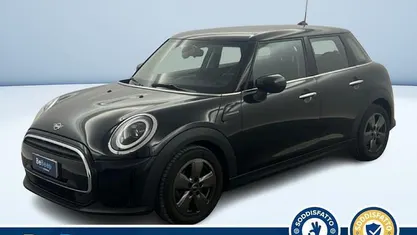 Usata Mini Cooper Classic 136 CV (100 kW) 2021 Nero Utilitaria