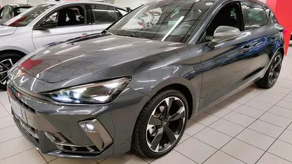 Usata Cupra Leon 150 CV (110 kW) 2025 Utilitaria