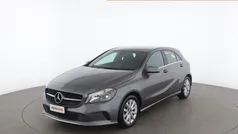 Grigio Usata 2018 Mercedes A160 Business Tre volumi | 15.399 € (Buon prezzo)