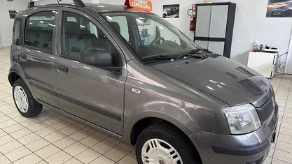 Usata Fiat Panda 69 CV (50 kW) 2012 Utilitaria