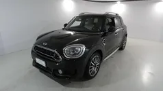 Midnight black metallic Usata 2018 Mini Cooper SD Countryman Hype SUV | 22.000 € (Buon prezzo)