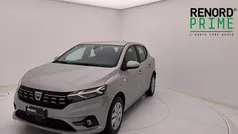 Grigio chiaro Usata 2022 Dacia Sandero Comfort Due volumi | 11.900 € (Ottimo prezzo)