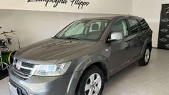 Argento Usata 2011 Fiat Freemont Urban SUV | 4999 € (Buon prezzo)