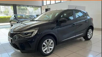 Usata Renault Captur Zen 116 CV (85 kW) 2020 Blu SUV
