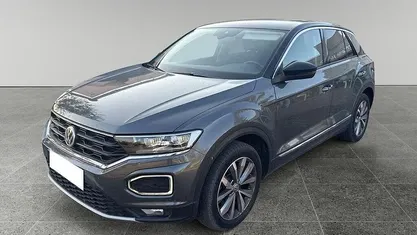 Usata VW T-Roc Style 150 CV (110 kW) 2018 Grigio SUV