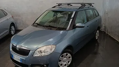 Usata Skoda Fabia Style 80 CV (58 kW) 2009 Blu Station wagon
