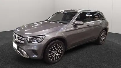 Argento Usata 2022 Mercedes GLC220 SUV | 37.000 € (Buon prezzo)