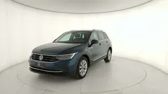 Verde Usata 2022 VW Tiguan Life SUV | 24.800 € (Super prezzo)