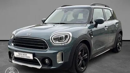 Usata Mini One Countryman 102 CV (75 kW) 2021 Verde SUV