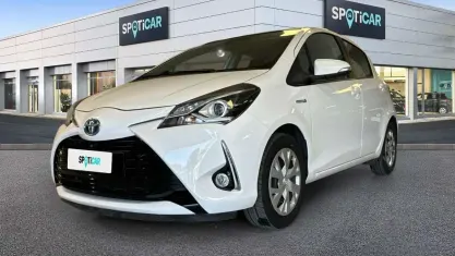 Usata Toyota Yaris Hybrid Business Edition 101 CV (74 kW) 2019 Bianco Berlina