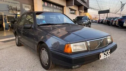 Grigio pastello Usata 1990 Volvo 460 Berlina | 2490 €
