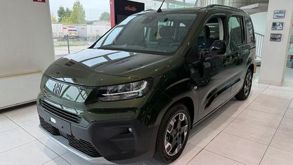Nouă Fiat Doblò 131 CP (96 kW) 2025 Verde Monovolum