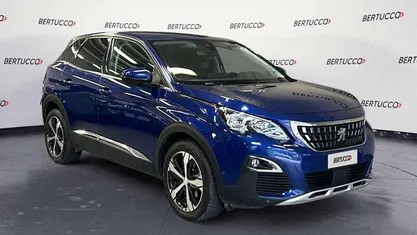 Usata 2019 Peugeot 3008 Allure SUV | 12.900 € (Buon prezzo)