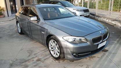 Usata BMW 520 184 CV (135 kW) 2011 Grigio Station wagon