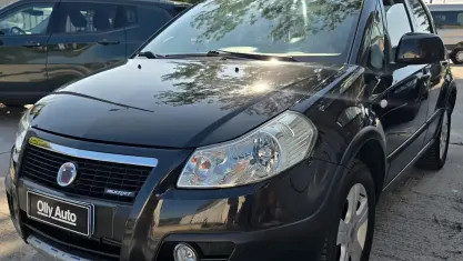 Usata Fiat Sedici Dynamic 120 CV (88 kW) 2008 Nero SUV