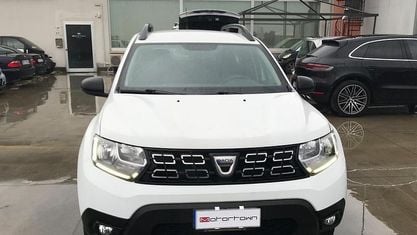 Usata Dacia Duster Comfort 101 CV (74 kW) 2020 Bianco SUV