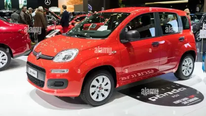 Usata Fiat Panda Easy 69 CV (50 kW) 2019 Rosso Utilitaria