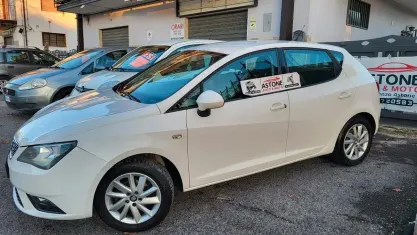 Usata Seat Ibiza Business 75 CV (55 kW) 2015 Bianco Berlina