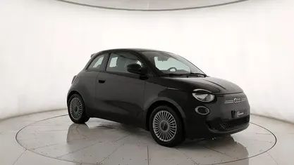 Usata Fiat 500e Icon 42 kW (58 CV) 2023 Cabrio