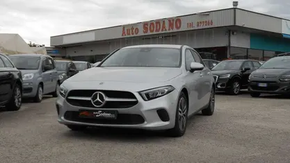 Argento Usata 2018 Mercedes A180 Sport Tre volumi | 21.499 € (Super prezzo)