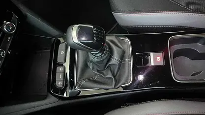 Usata Opel Mokka 101 CV (74 kW) 2023 Bianco SUV