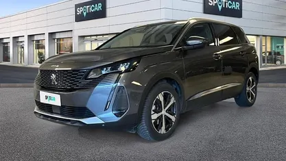 Grigio Usata 2021 Peugeot 5008 Allure SUV | 22.950 € (Buon prezzo)