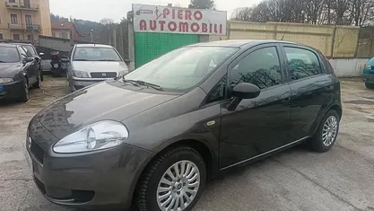 Usata Fiat Grande Punto 75 CV (55 kW) 2010 Utilitaria