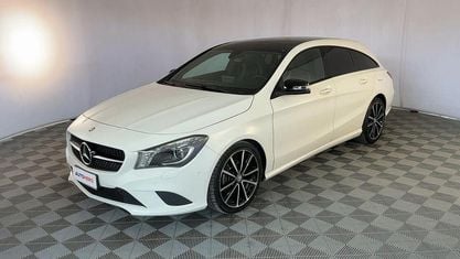 Usata Mercedes CLA200 Shooting Brake 136 CV (100 kW) 2015 Bianco Station wagon