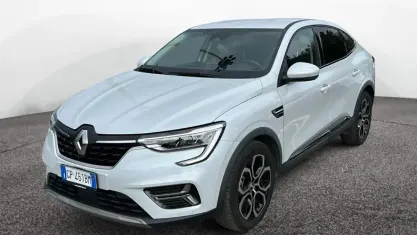 Usata Renault Clio Techno 143 CV (105 kW) 2023 Bianco Utilitaria