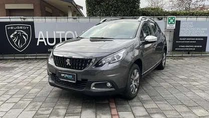 Grigio Usata 2018 Peugeot 2008 Style SUV | 10.500 € (Super prezzo)