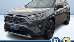 Grigio metallizzato Usata 2020 Toyota RAV4 Hybrid Style SUV | 23.400 € (Ottimo prezzo)