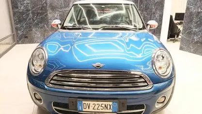Usata Mini Cooper D Chili 109 CV (80 kW) 2009 Blu/azzurro(met.) Utilitaria
