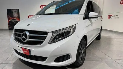 Usata Mercedes V200 Premium 163 CV (119 kW) 2017 Bianco Monovolume