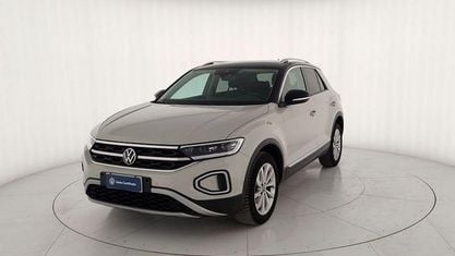 Usado VW T-Roc Style 110 CV (80 kW) 2022 Gris SUV