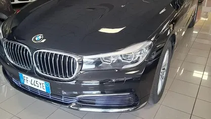 Nero Usata 2016 BMW 730 Tre volumi | 32.800 € (Molto cara)