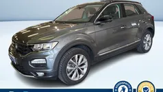 Grigio scuro metallizzato Usata 2018 VW T-Roc Style SUV | 16.200 € (Buon prezzo)